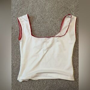 White crop top tank.